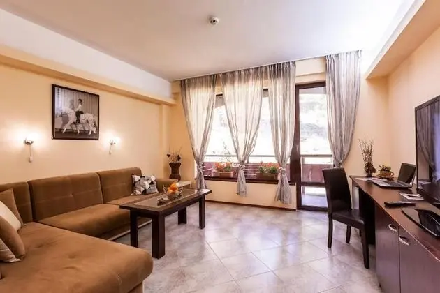 Deluxe Stüdyo Süit