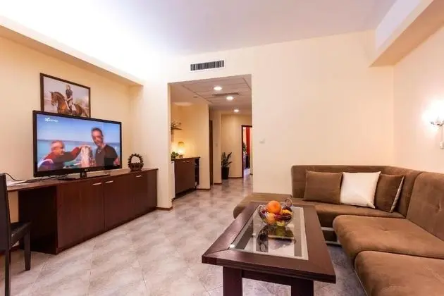 Deluxe Stüdyo Süit