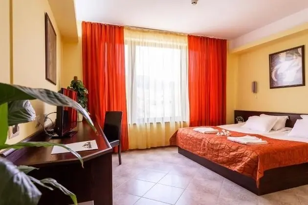 Deluxe Stüdyo Süit