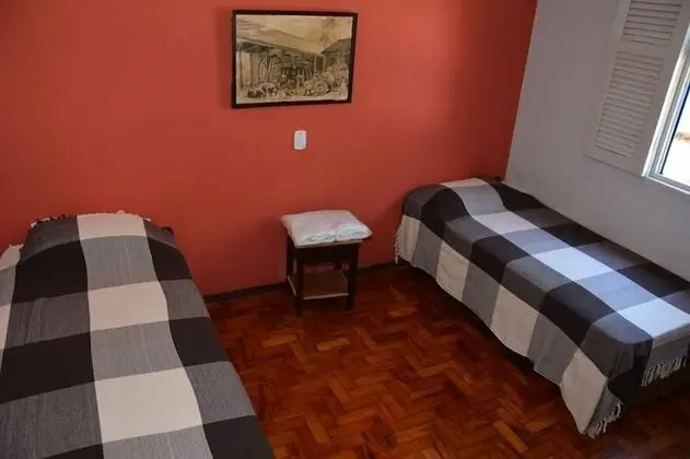 Dört Kişilik Oda, Birden Çok Yatak