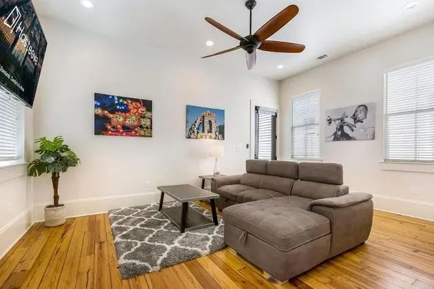 Luxury Daire, 2 Yatak Odası, Balkon, Avlu Manzaralı