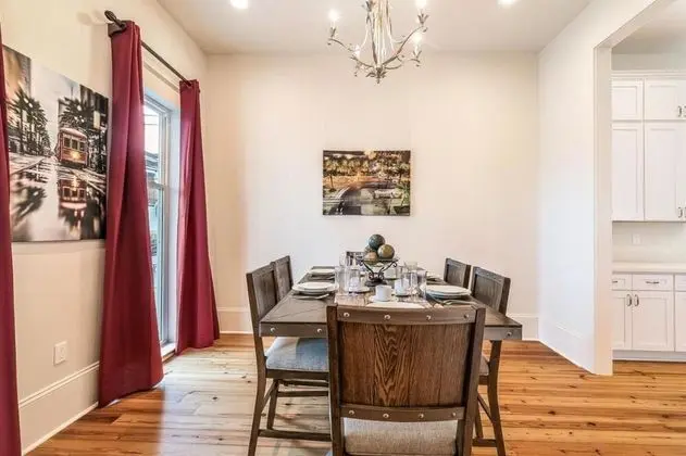 Luxury Daire, 2 Yatak Odası, Balkon, Avlu Manzaralı