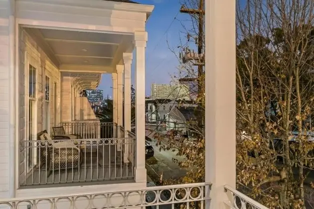 Luxury Daire, 2 Yatak Odası, Balkon, Avlu Manzaralı