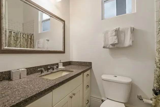 Luxury Daire, 2 Yatak Odası, Havuz Kullanımı, Avlu