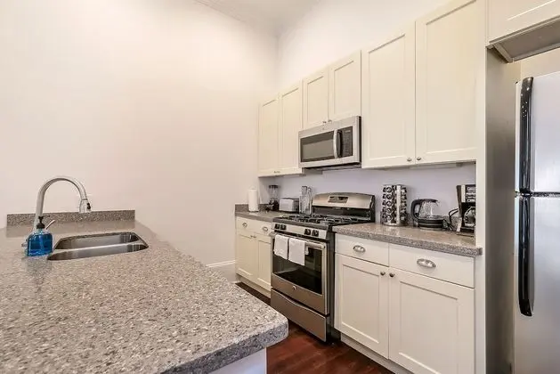 Luxury Daire, 2 Yatak Odası, Havuz Kullanımı, Avlu Manzaralı