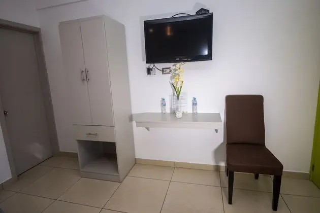 Basic Tek Büyük Yataklı Oda, 2 Çift Kişilik Yatak, Bahçeli