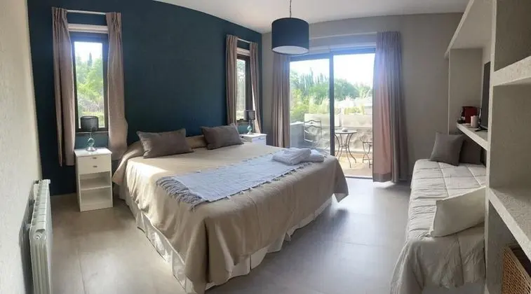 Deluxe Üç Kişilik Oda