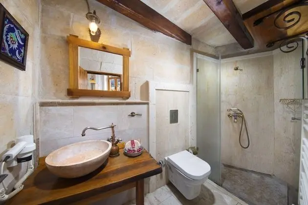 Double Stone Room