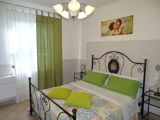 Design Apart Daire, 1 Yatak Odası, Özel Banyo, Bahçe Manzaralı (Salvia)
