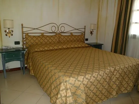 Comfort Tek Büyük veya İki Ayrı Yataklı Oda