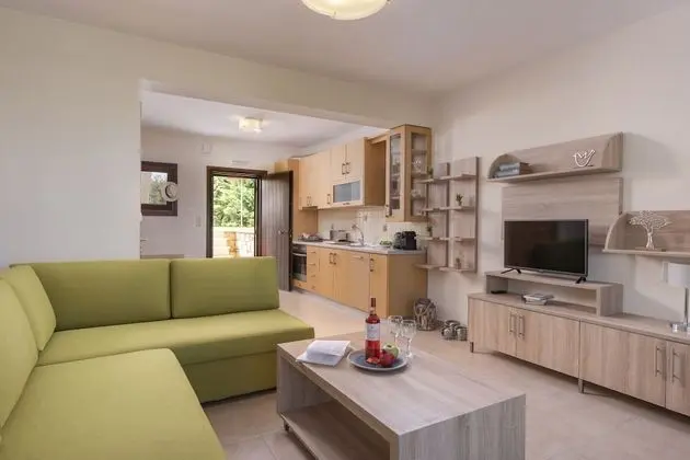 Villa (Elegant)