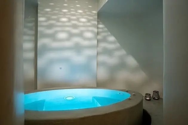 Luxury Villa, 1 Yatak Odası, Sıcak Su Havuzu, Deniz Manzaralı