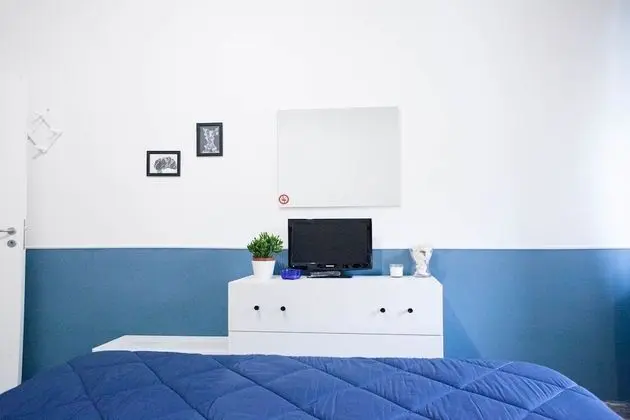 Tek Büyük Yataklı Oda, Ortak Banyo