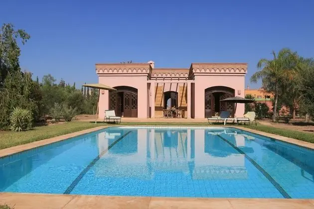 Villa, 2 Yatak Odası, Kişiye Özel Havuzlu, Bahçe Manzaralı
