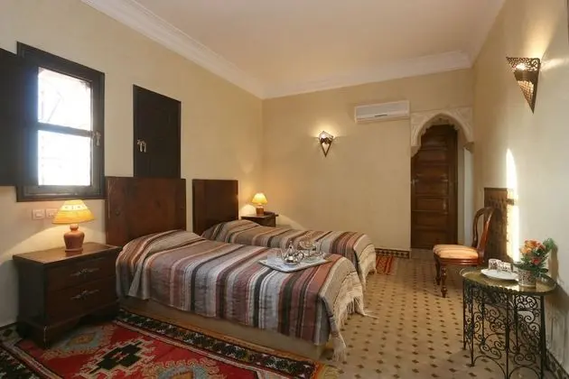 Standard Tek Büyük veya İki Ayrı Yataklı Oda, Özel Banyo
