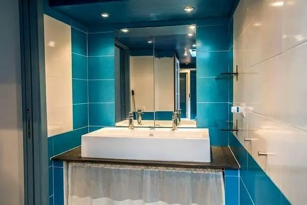 Tek Büyük Yataklı Oda, Ortak Banyo (Musica)