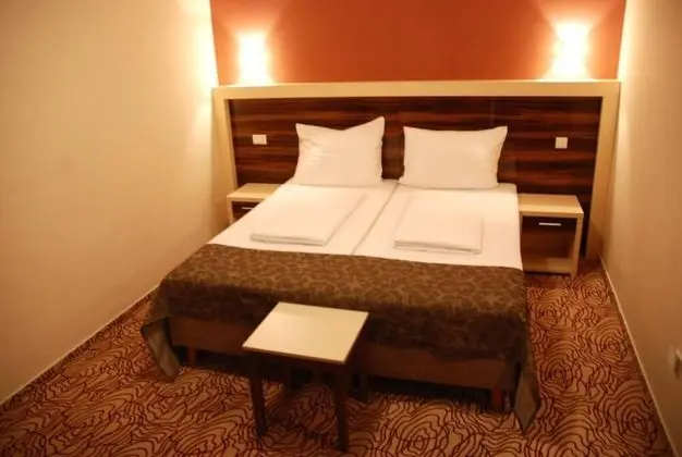 Deluxe Tek Büyük veya İki Ayrı Yataklı Oda, Balkon