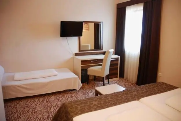 Exclusive Üç Kişilik Oda, Avlu Manzaralı