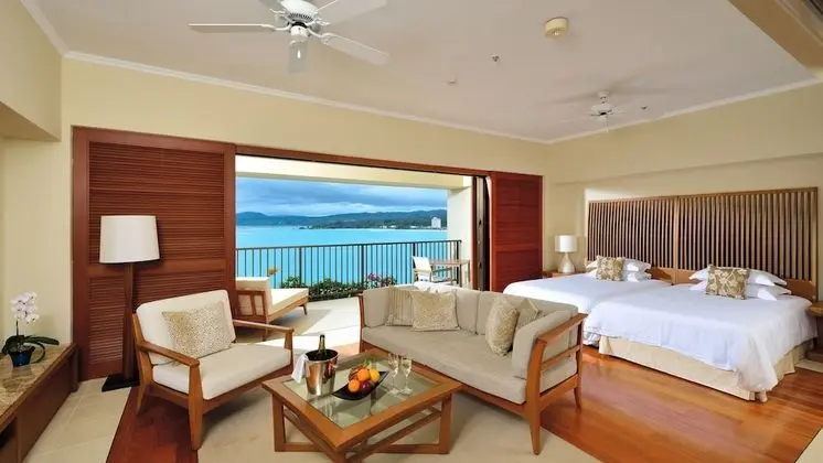 Club Oda, Sigara İçilmez, Deniz Manzaralı (Ocean View Adult Only 13 or over)