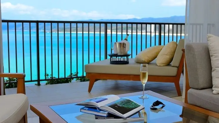 Club Oda, Sigara İçilmez, Deniz Manzaralı (Ocean View Adult Only 13 or over)