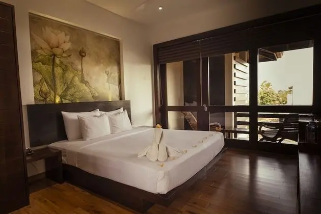 Deluxe Double or Twin Room with Balcony includes Free Airport pick-up or drop-off