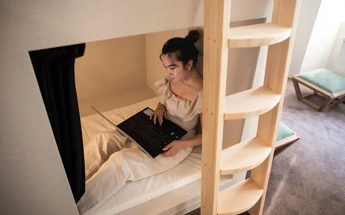Ortak Ranzalı Oda, Sadece kadınlar için, Sigara İçilmez