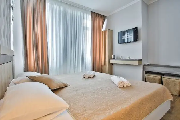 Comfort Tek Büyük veya İki Ayrı Yataklı Oda, Birden Çok Yatak, Sigara İçilmez
