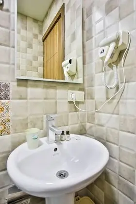 Comfort Tek Büyük veya İki Ayrı Yataklı Oda, Birden Çok Yatak, Sigara İçilmez