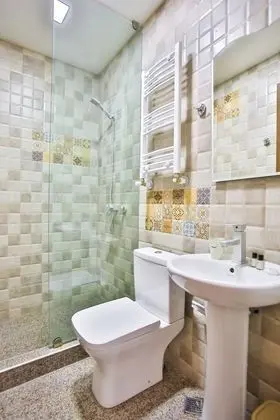 Comfort Tek Büyük veya İki Ayrı Yataklı Oda, Birden Çok Yatak, Sigara İçilmez