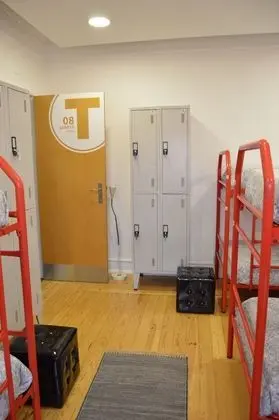 Ortak Ranzalı Oda, Karma Ranzalı Oda, Ortak Banyo (1 bed in a 8 bed dorm)