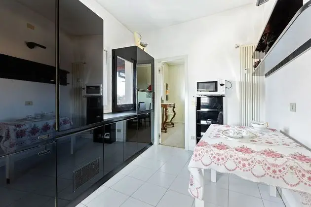 Apart Daire, 2 Yatak Odası, Sigara İçilmez