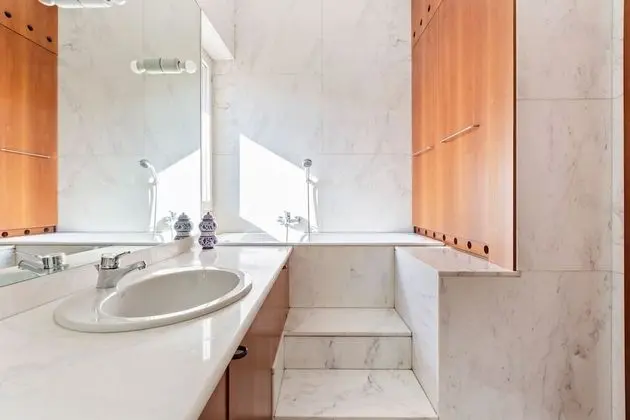 Apart Daire, 2 Yatak Odası, Sigara İçilmez