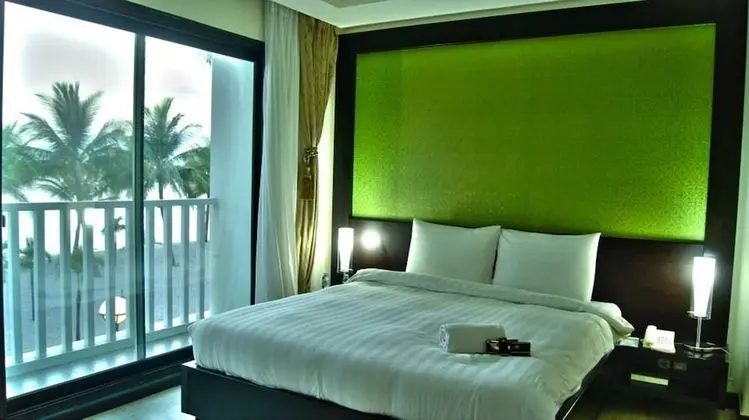Executive Oda, Teras