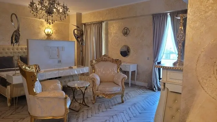 Luxury Çatı Katı Süiti (Penthouse)