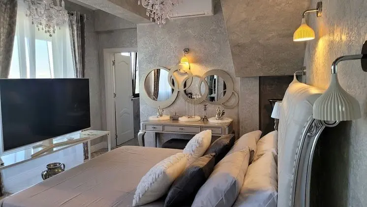 Panoramic Çatı Katı Süiti (Penthouse)