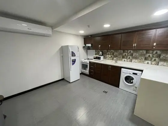 Deluxe One Bedroom Apartment