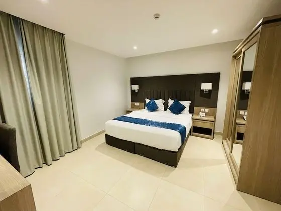 One Bedroom Apartment