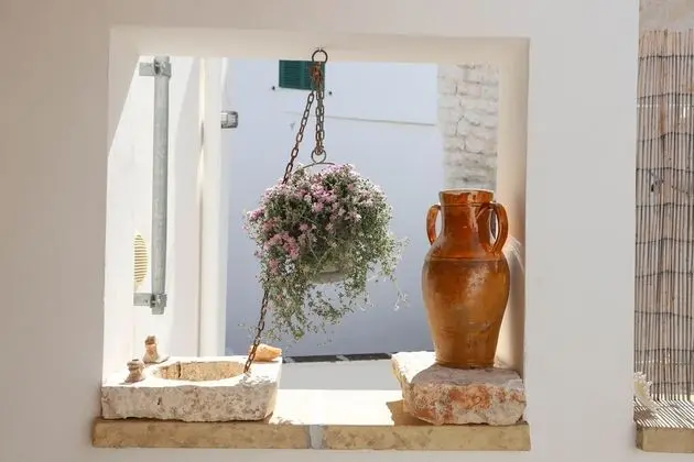 Basic Oda, 1 Büyük (Queen) Boy Yatak, Özel Banyo