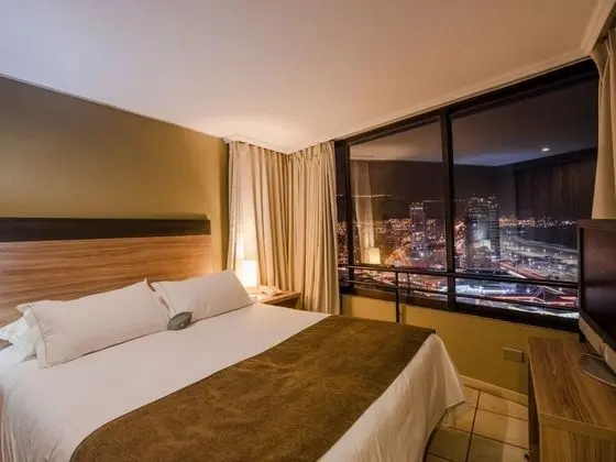 Süit, 2 Çift Kişilik Yatak, Şehir Manzaralı