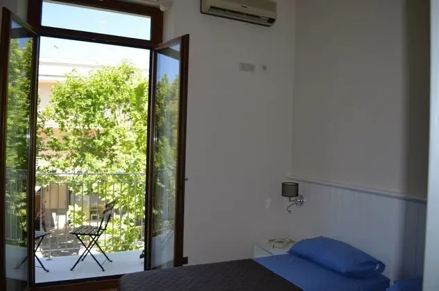 Deluxe Tek Büyük veya İki Ayrı Yataklı Oda, Balkon