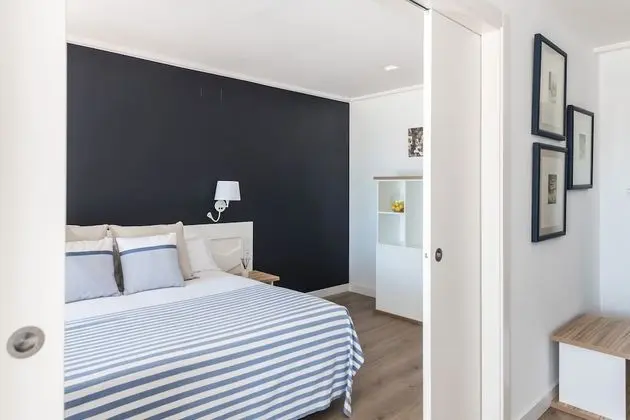 Junior Süit, 1 Büyük (Queen) Boy Yatak ve Çekyat, Balkon, Denize Bakan