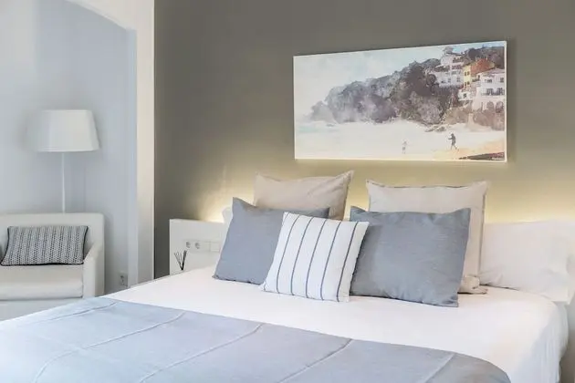 Tek Büyük Yataklı Oda, Kısmi Deniz Manzaralı