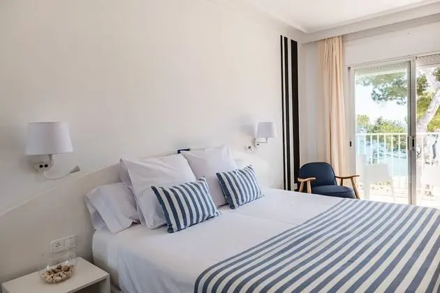 Tek Büyük Yataklı Oda, Teras, Deniz Manzaralı