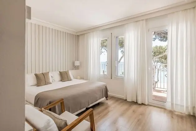 Tek Büyük Yataklı Oda, Teras, Deniz Manzaralı