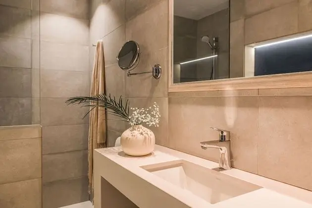 Tek Büyük Yataklı Oda, Teras, Deniz Manzaralı