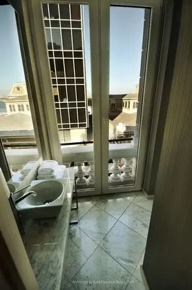 Süit, 1 En Büyük (King) Boy Yatak