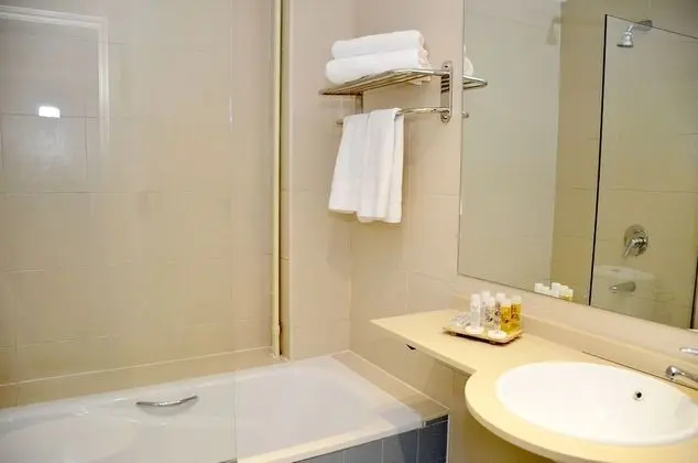 Deluxe Üç Kişilik Oda