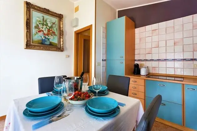 Apart Daire, 2 Yatak Odası, Teras, Deniz Manzaralı