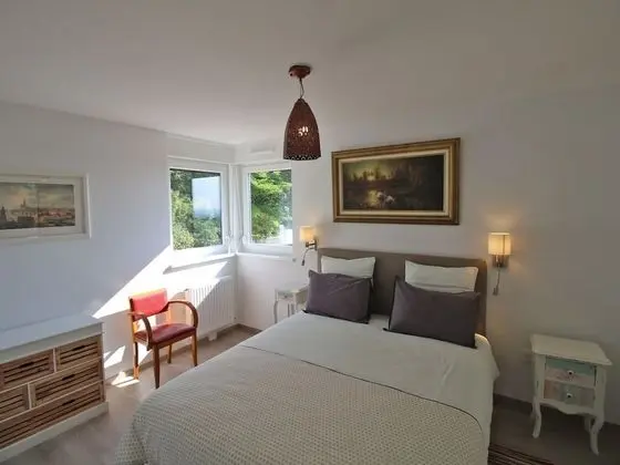Luxury Villa, Banyolu/Duşlu (Barr)