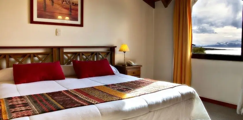 Tek Büyük Yataklı Oda, Göl Manzaralı